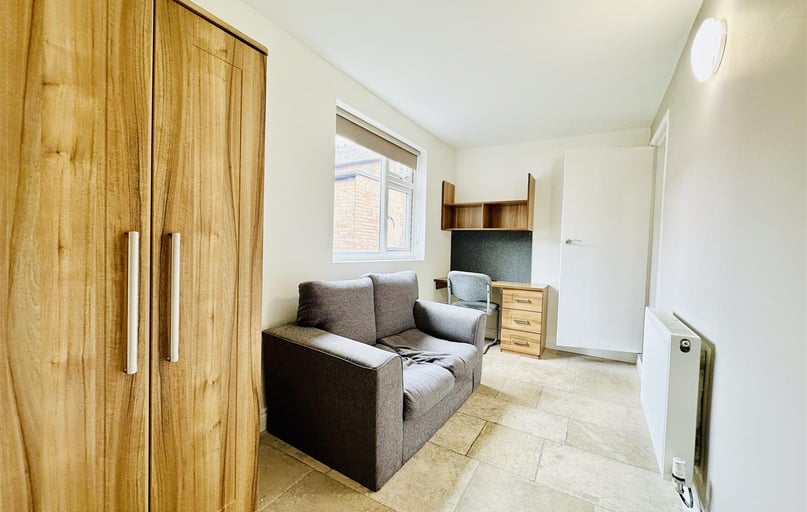 1 Broad Street, Hockley, Nottingham - Image 1